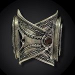 Metal Bracelet Native Style With Agate - Image 3